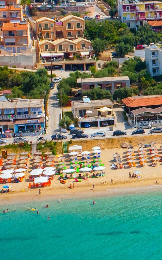 Siarbas Hotel Paralia Vrachou Buitenkant foto